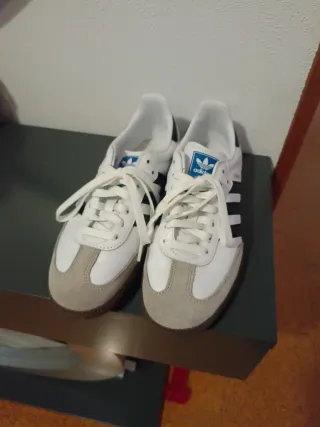 Adidas Samba Zapatillas Blancas y Negras