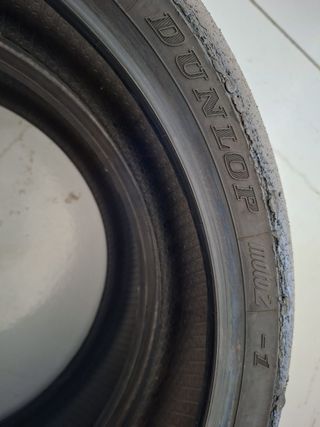 Jgo. Neumáticos Dunlop Competición KRR