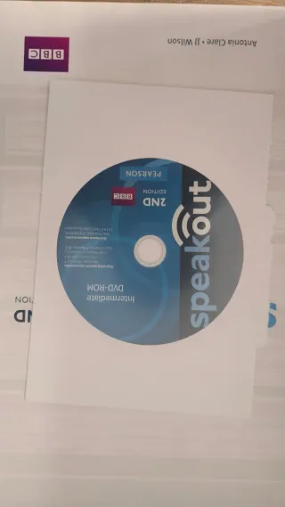 SPEAKOUT INTERMEDIATE 2ND EDITION STUDENTS' BOO...