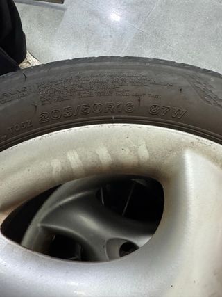 Neumáticos Bridgestone 205/50 R16