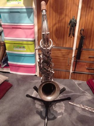 Saxofon alto.ADOLF SAX.