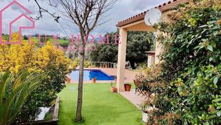 Chalet en venta en Caldes de Montbui