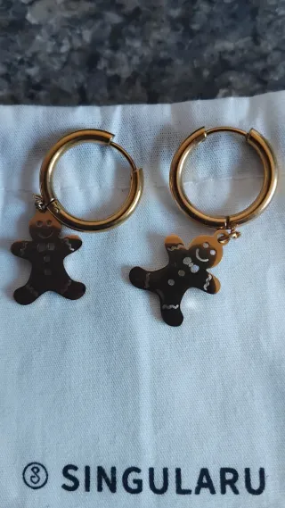 Collar, pendientes y pulsera de acero