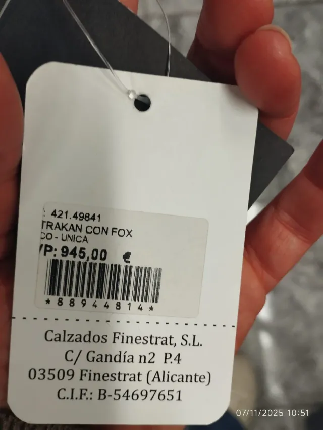 Abrigo Astracán con Cuello Fox Negro