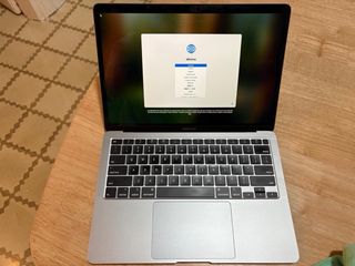 MacBook Air M1 13 Plata