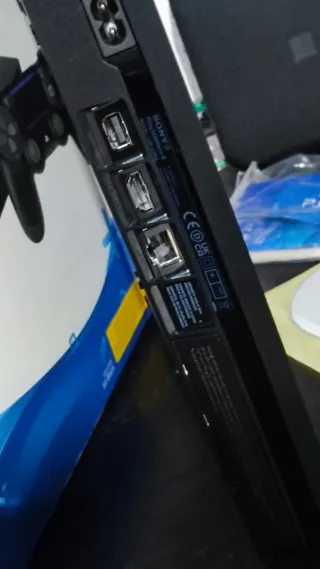 Ps4 Slim 500gb + 11 juegos