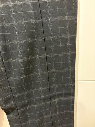 Pantalón cuadros Mango