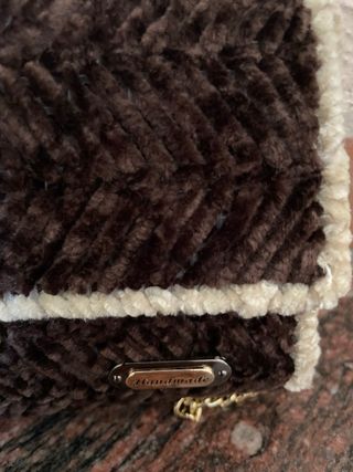 Borsetta Marrone Handmade Tessuto Morbido