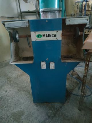 Máquina de lijar calzado con colector de polvo