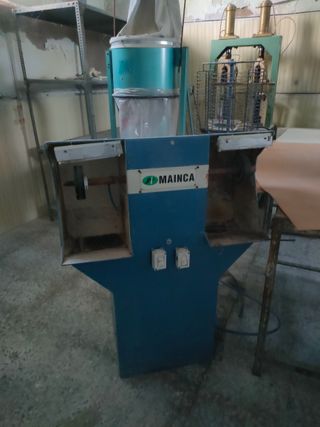 Máquina de lijar calzado con colector de polvo