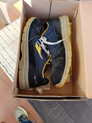 Zapatos de seguridad Diadora