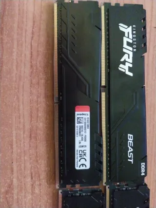 4x Kingston FURY Beast DDR4 8GB 3200MHz CL16
