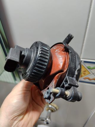 Faro antiniebla Ford Focus RS MK1 y Mondeo ST220