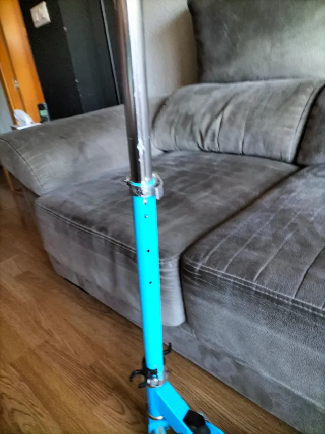 Patinete infantil azul