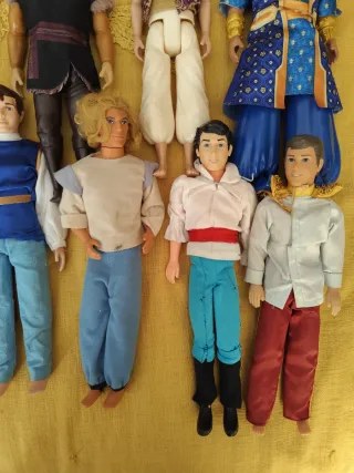 Collezione di Bambole Disney