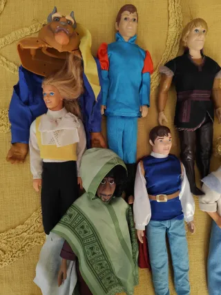 Collezione di Bambole Disney