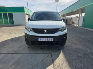 Peugeot Partner 2021