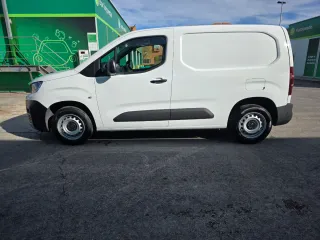 Peugeot Partner 2021