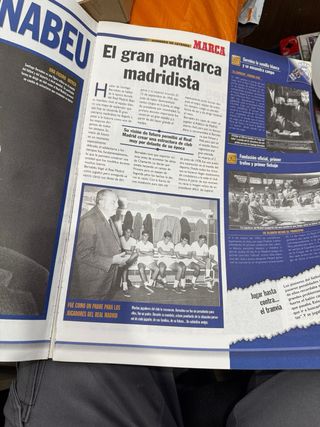 revista de marca vintage ,corazón blanco
