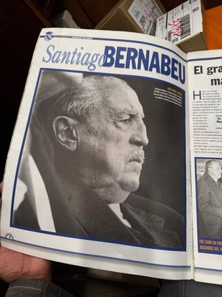 revista de marca vintage ,corazón blanco
