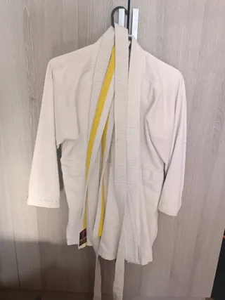Kimono infantil blanco 130 + cinturón blanco