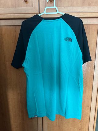 Camiseta The North Face Ranglan Negra/Turquesa