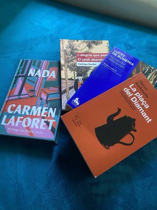 2libros castellano y 2libros catalan