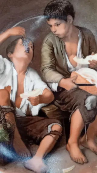 PLATO ANTIGUO LIMOGES PARED