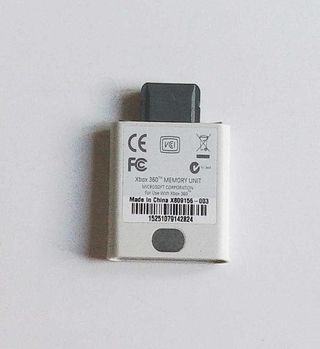 Memory Unit da 256 Mb Microsoft per Xbox 360 Fat