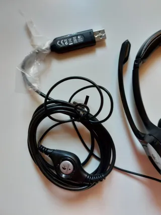 Cascos Logitech Negros con Micrófono