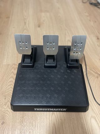 Pedales Thrustmaster