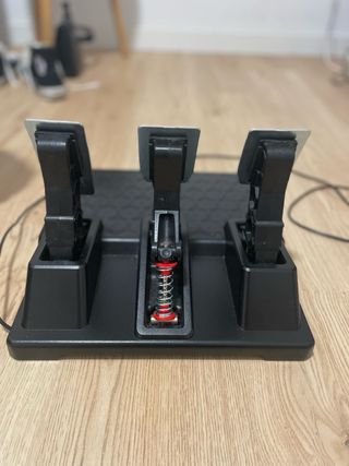 Pedales Thrustmaster
