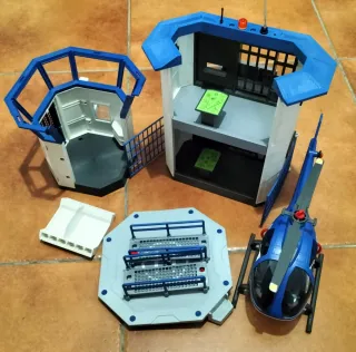 Comisaría Playmobil con Helicóptero