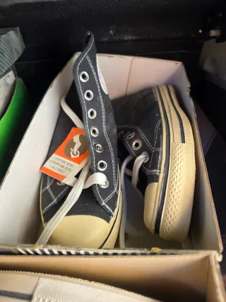 Zapatos Pitillos Multicolor 5 euros el par