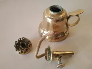 Quinqué de bronce vintage