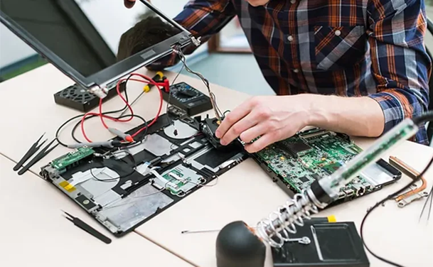 IT Assistance & Maintenance – Professional service