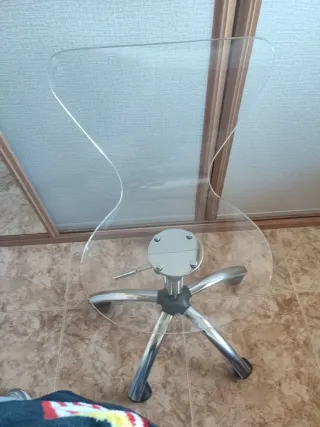 Silla de oficina metraquilato transparente