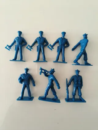 Lotto 7 soldatini vintage
