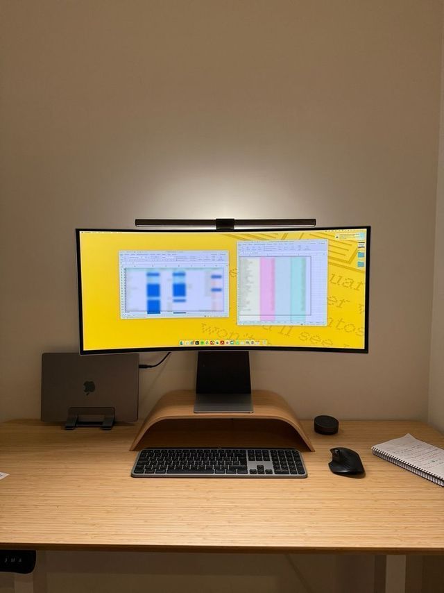 Samsung Odyssey G8 OLED