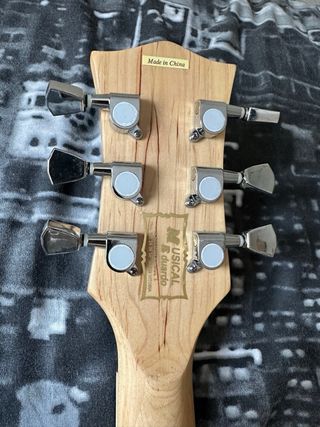 Guitarra Eléctrica Academy Les Paul Sunburst