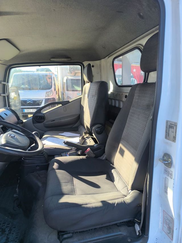 NISSAN CABSTAR 3.0 2008