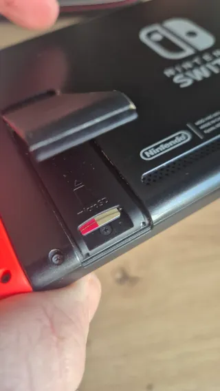 Nintendo Switch V2 + 2 mandos + funda + Zelda totk