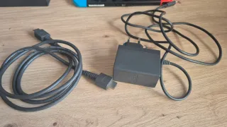 Nintendo Switch V2 + 2 mandos + funda + Zelda totk