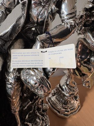 Juego Candelabros y Figura, bañado en plata. Nuevo