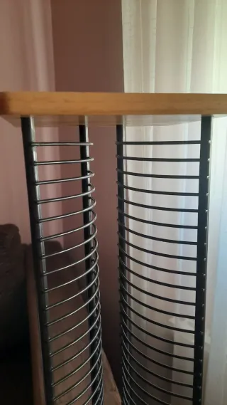 Torre CD Madera y Metal