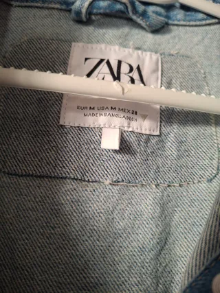 Mono vaquero Zara con aberturas cut out