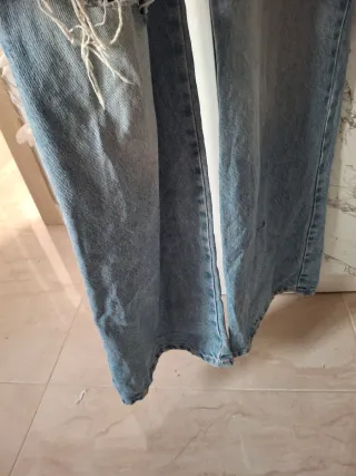 Mono vaquero Zara con aberturas cut out