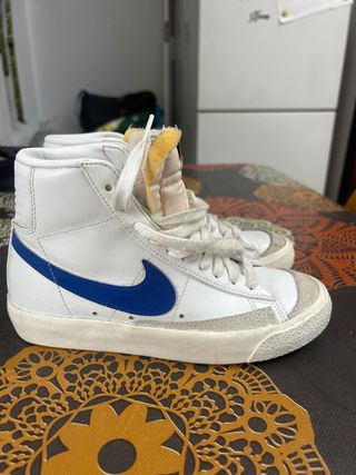 Nike Blazer Mid 77 Azul Blanco