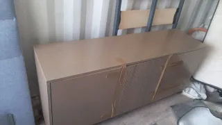 Comota Mueble Beige/Plata Metal/Madera