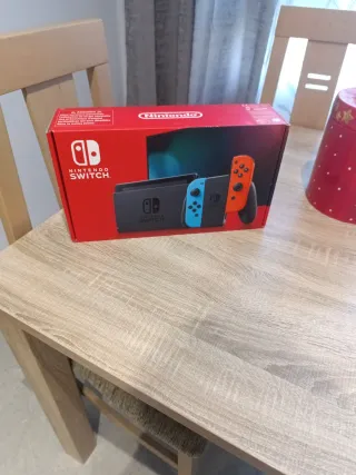 Caja Nintendo Switch (vacía)